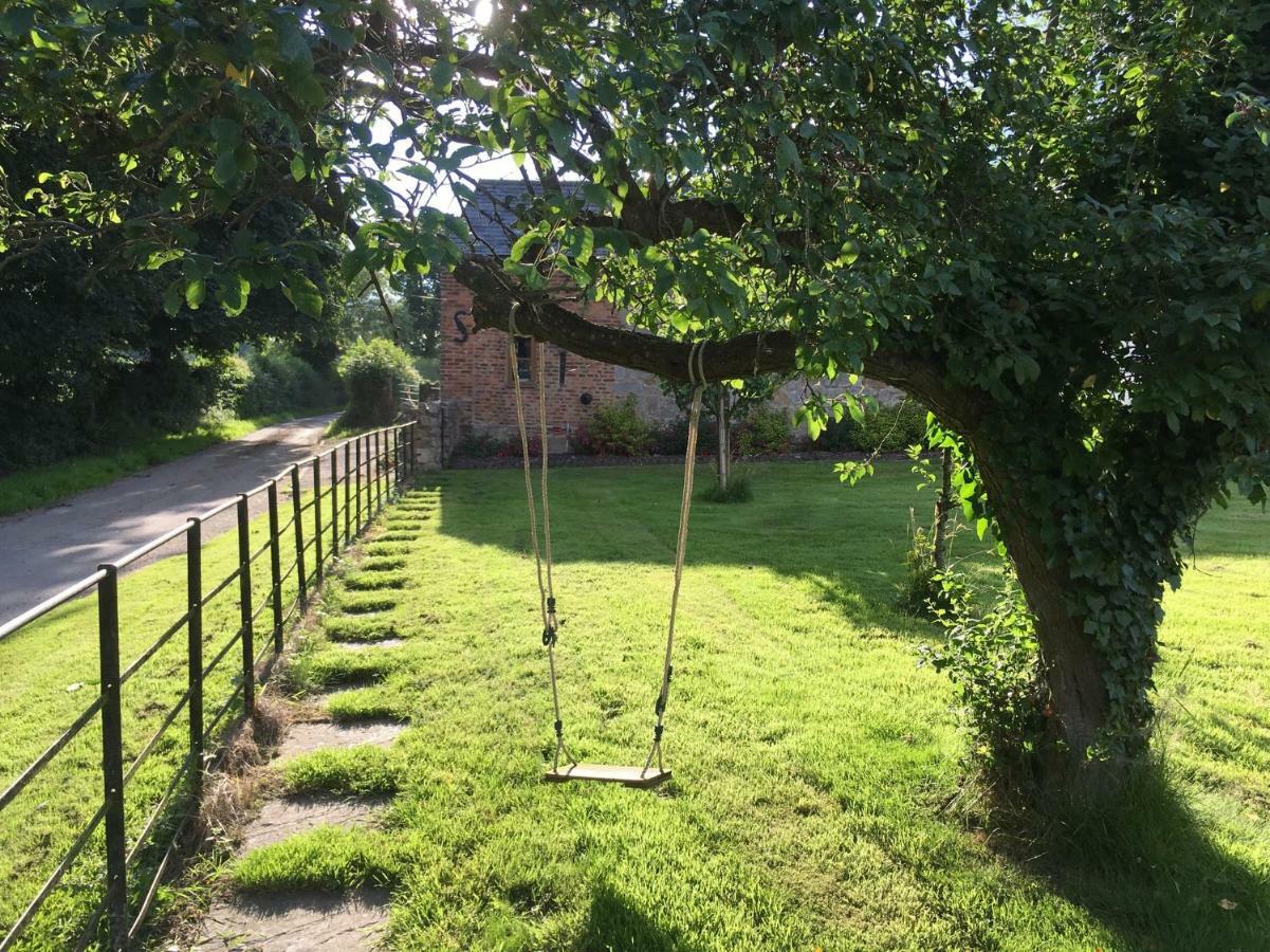 Maesbury Riverside Villa Oswestry Exterior photo